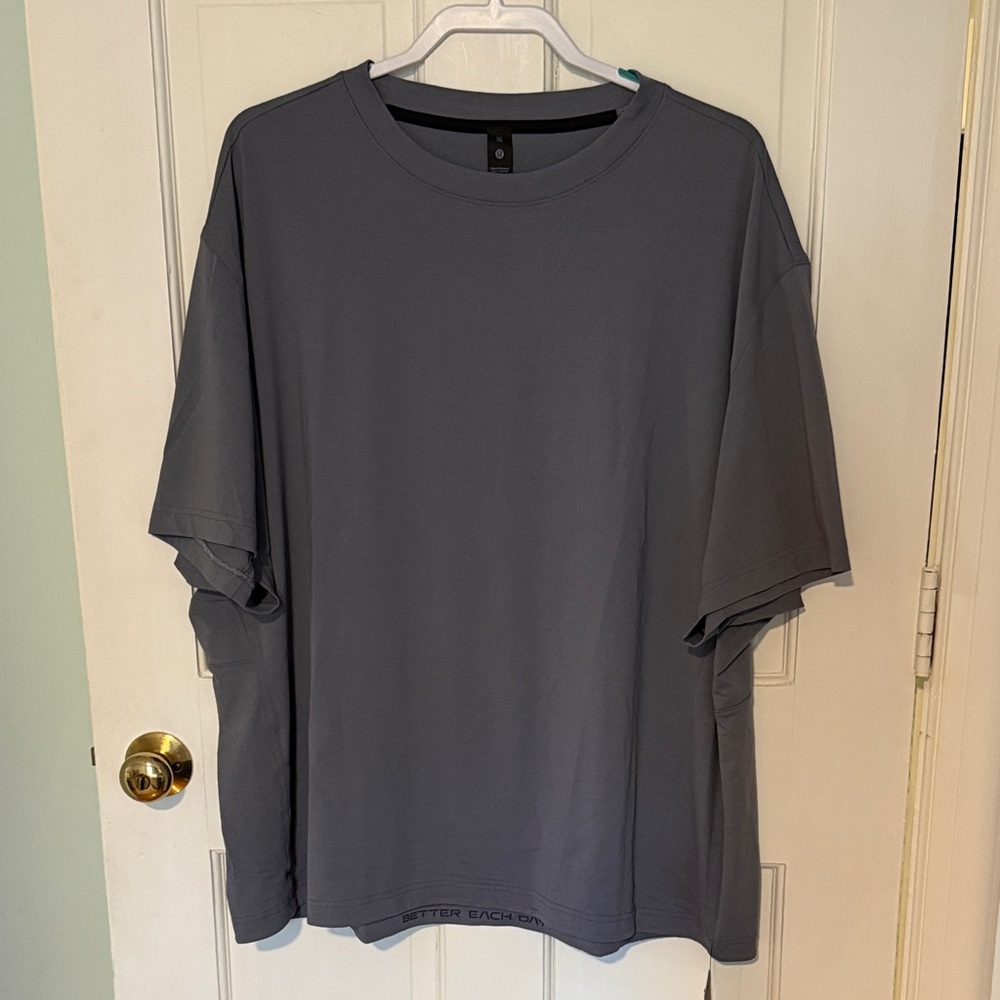 lululemon EasySet Training Short-Sleeve Shirt
